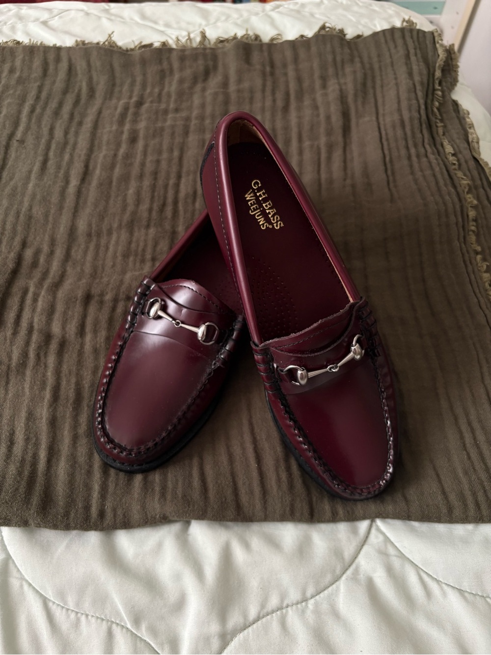 NEW G.H. Bass Weejuns Women’s Lianna Horsebit Leather Loafers size 6